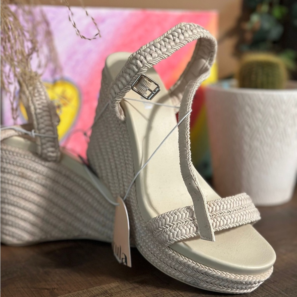 Altar D state wedges shoes